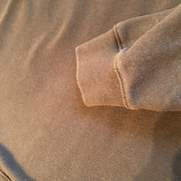 Levis Sweatshirt - Picture 9 of 13